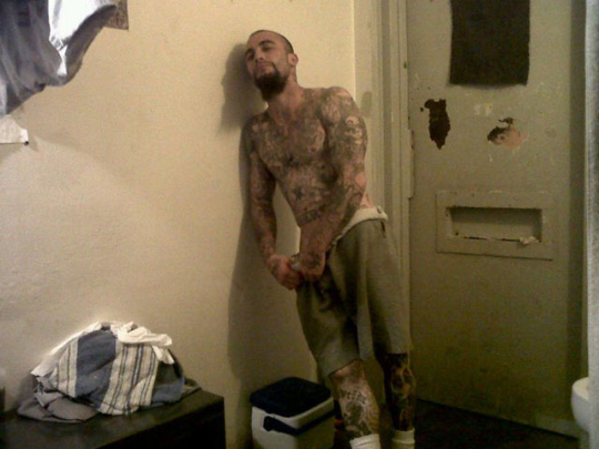 Justin_Walker_cell_door